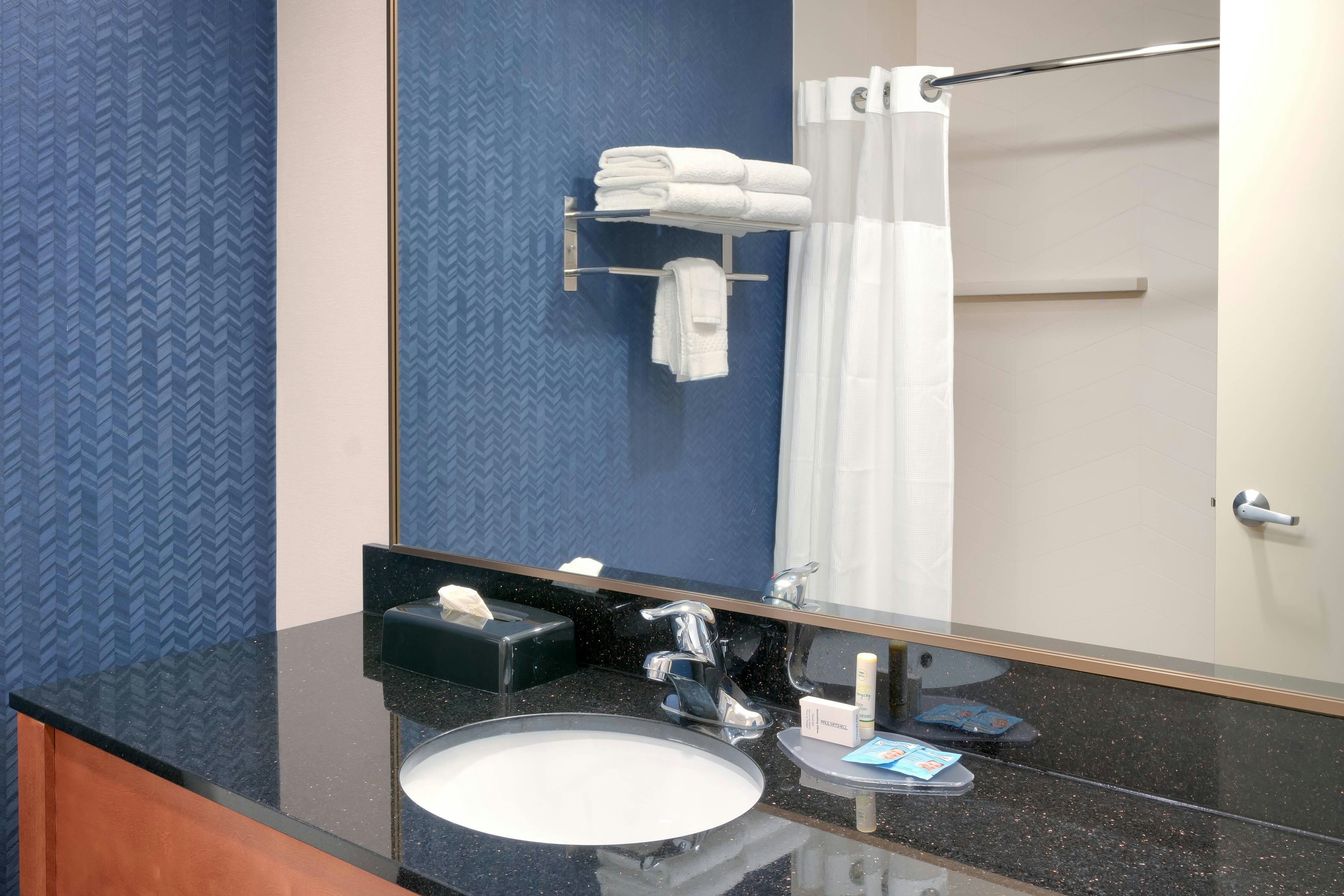 غرفة بسريرين كوين، Fairfield Inn Seattle Bellevue 2/4