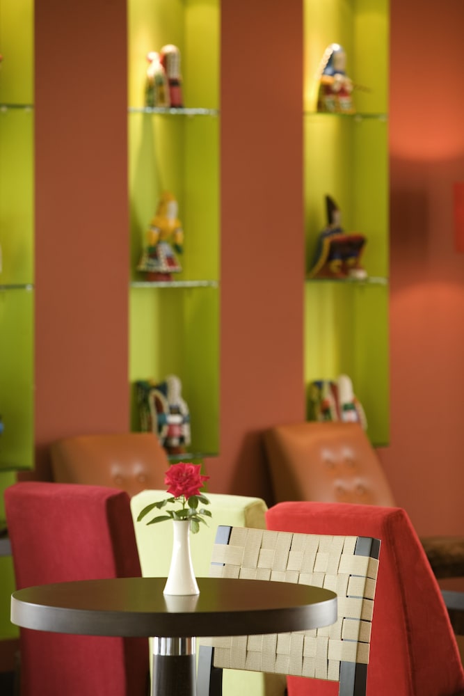 Ibis Cotonou 47/58
