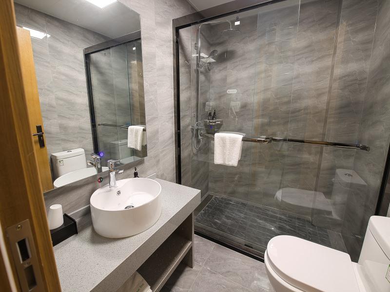 GreenTree Inn Puyang Ruifengyuan Business Hotel 23/25