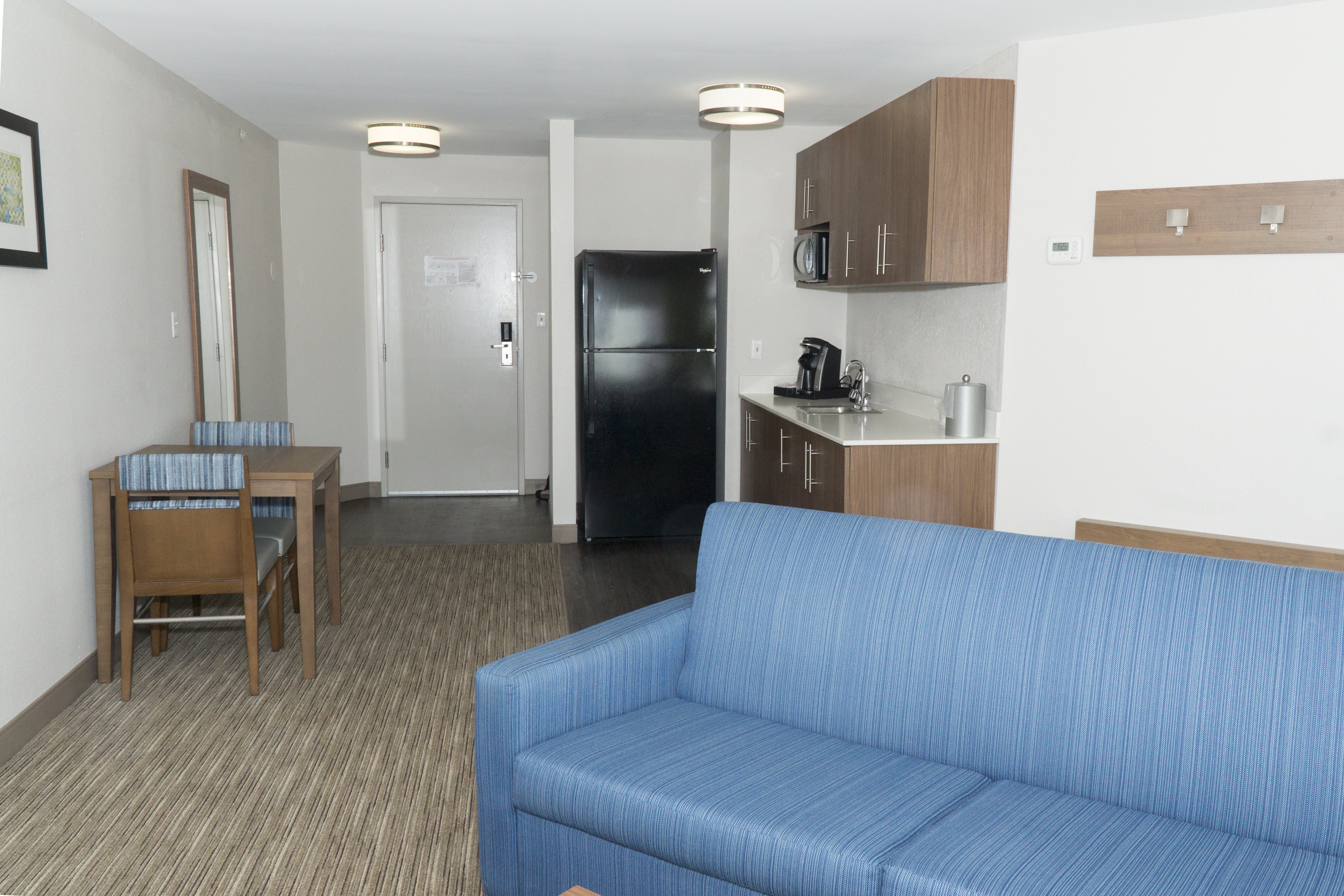 Holiday Inn Express Hotel & Suites Madison 47/60