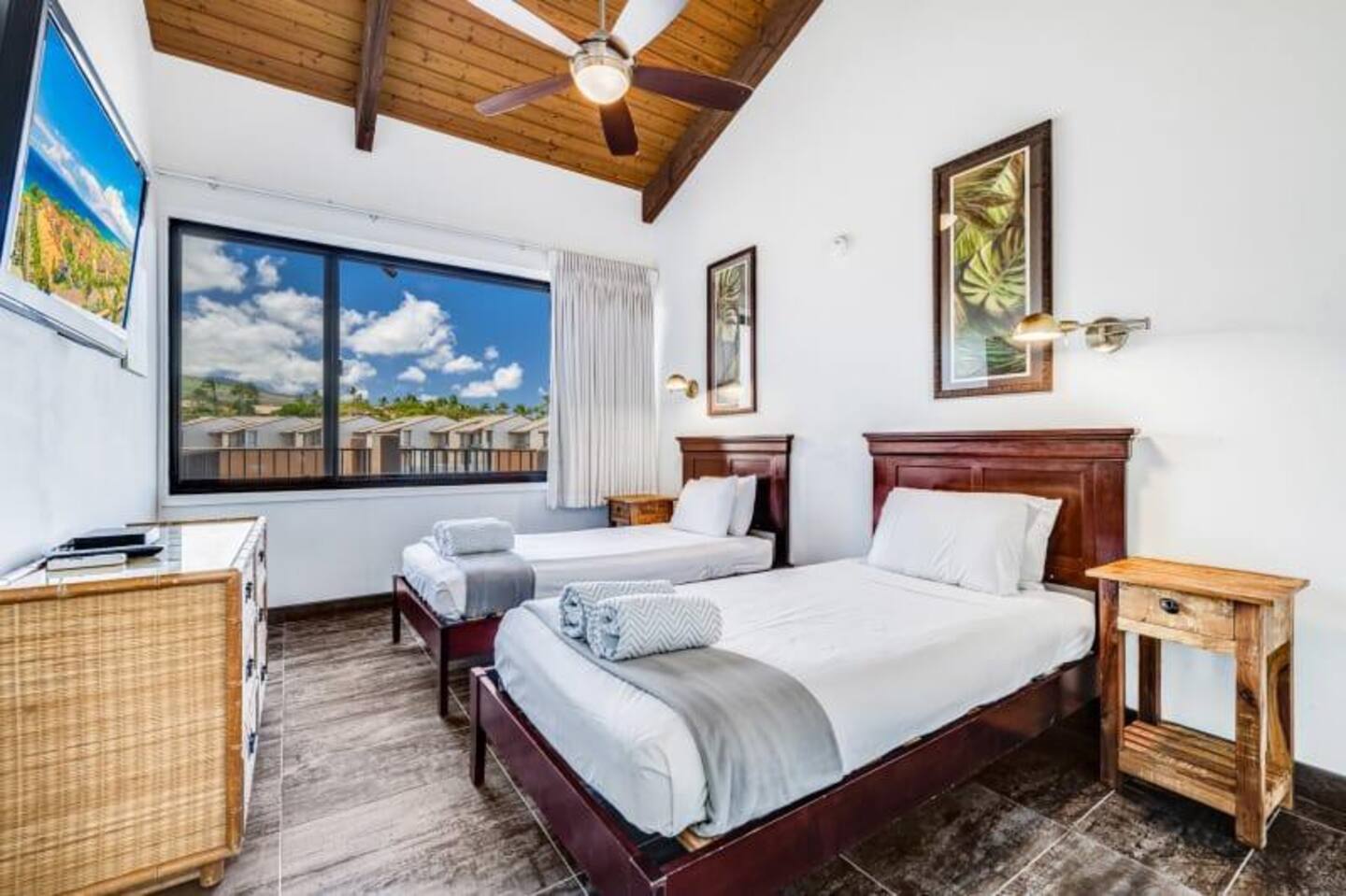 1 Bedroom 2 Bath Partial Ocean View Suite