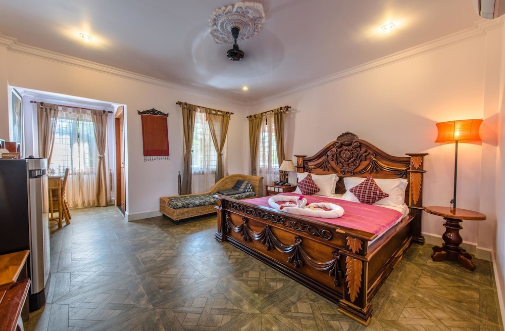 Delux Villa 43/48
