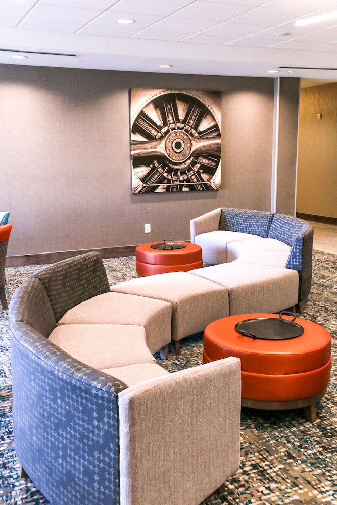 Holiday Inn Hotel Suites Denver Tech Center Centennial 47/75