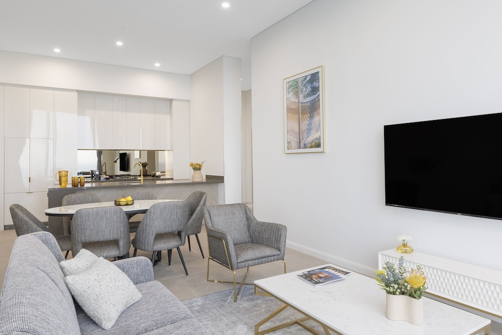 Meriton Suites Surfers Paradise 40/50
