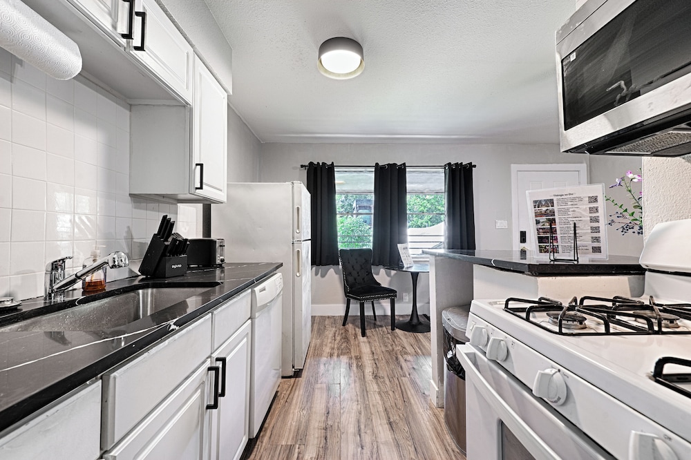 CityPlace bnb 10/33