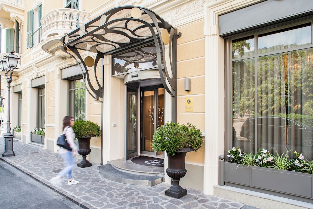 Hotel Dei Fiori 5/50