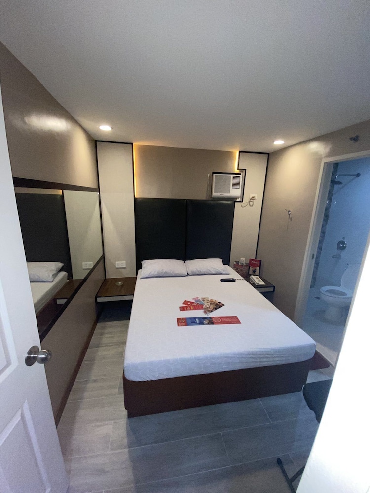 Hotel Sogo Sta. Mesa 17/39