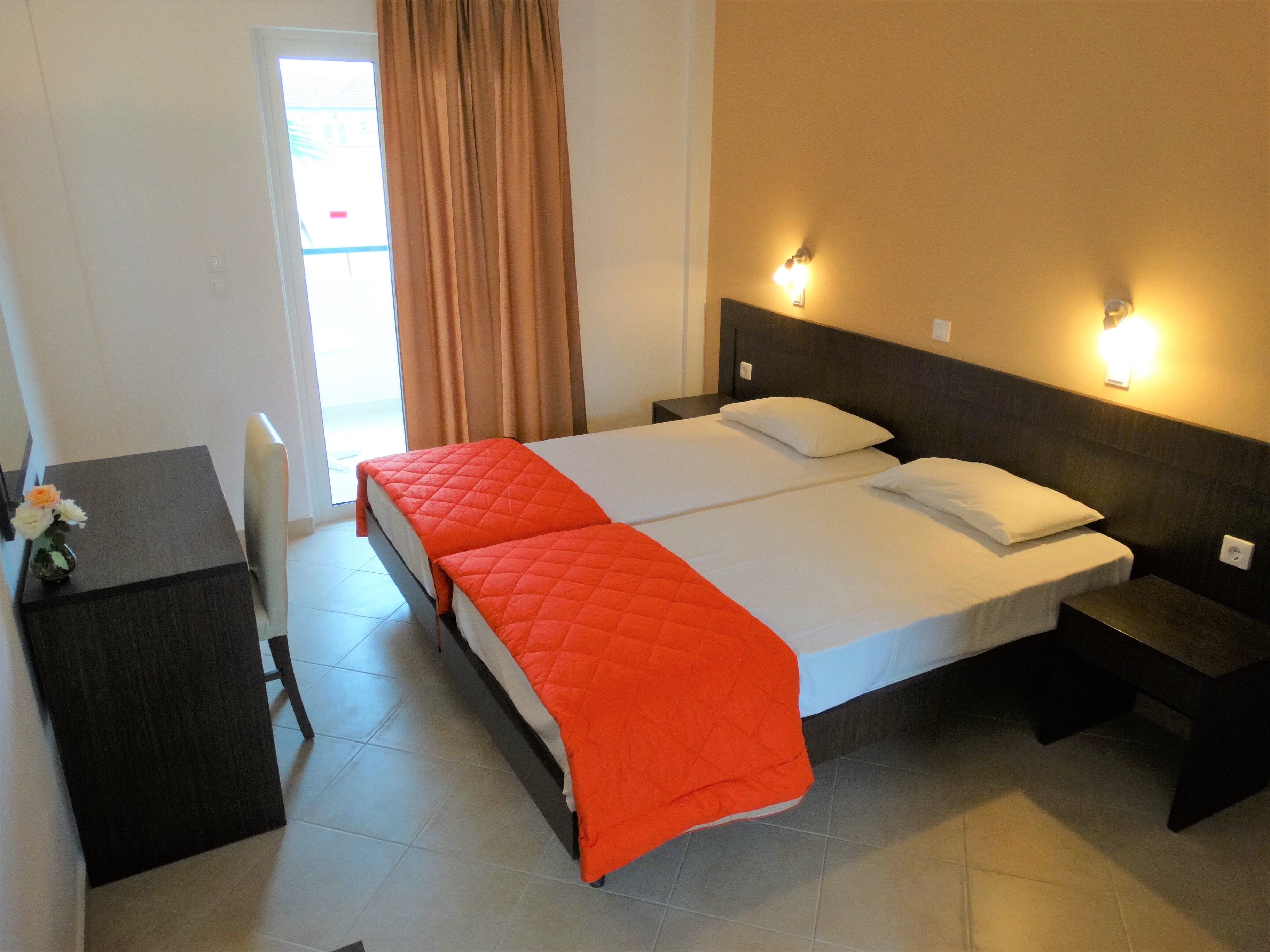 1 Bedroom, Suite, Lateral Side Sea View