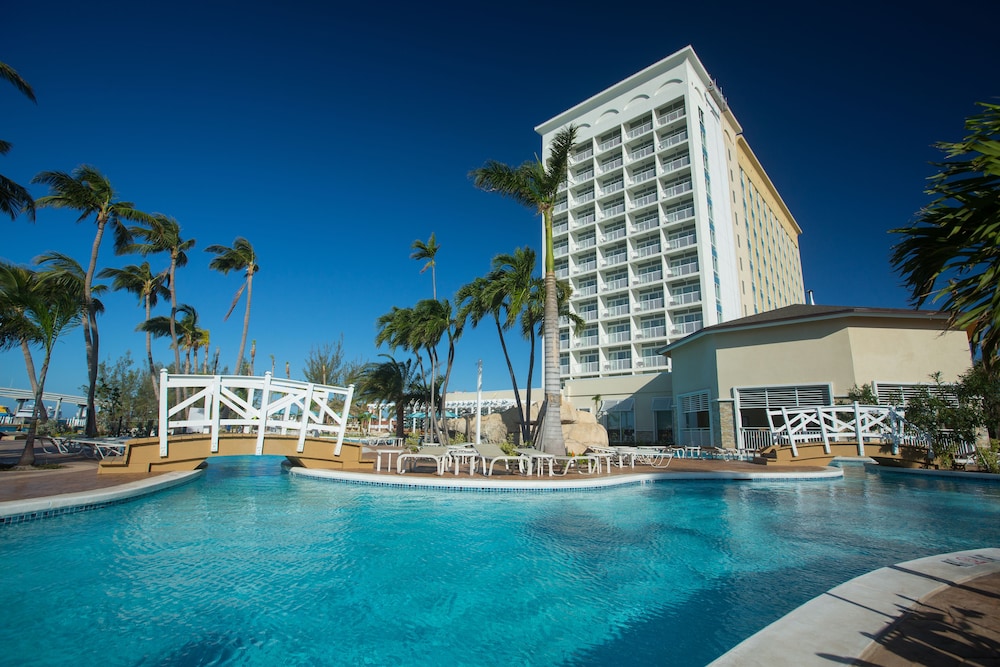 Warwick Paradise Island Bahamas - Adults Only 7/72