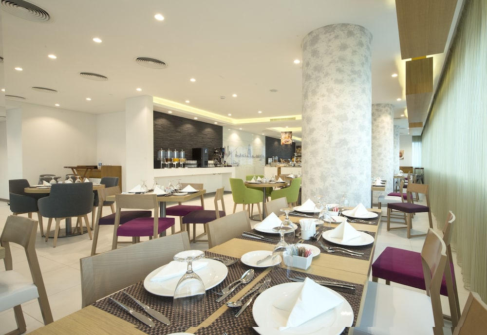 Ibis Styles Manama Diplomatic Area 65/82