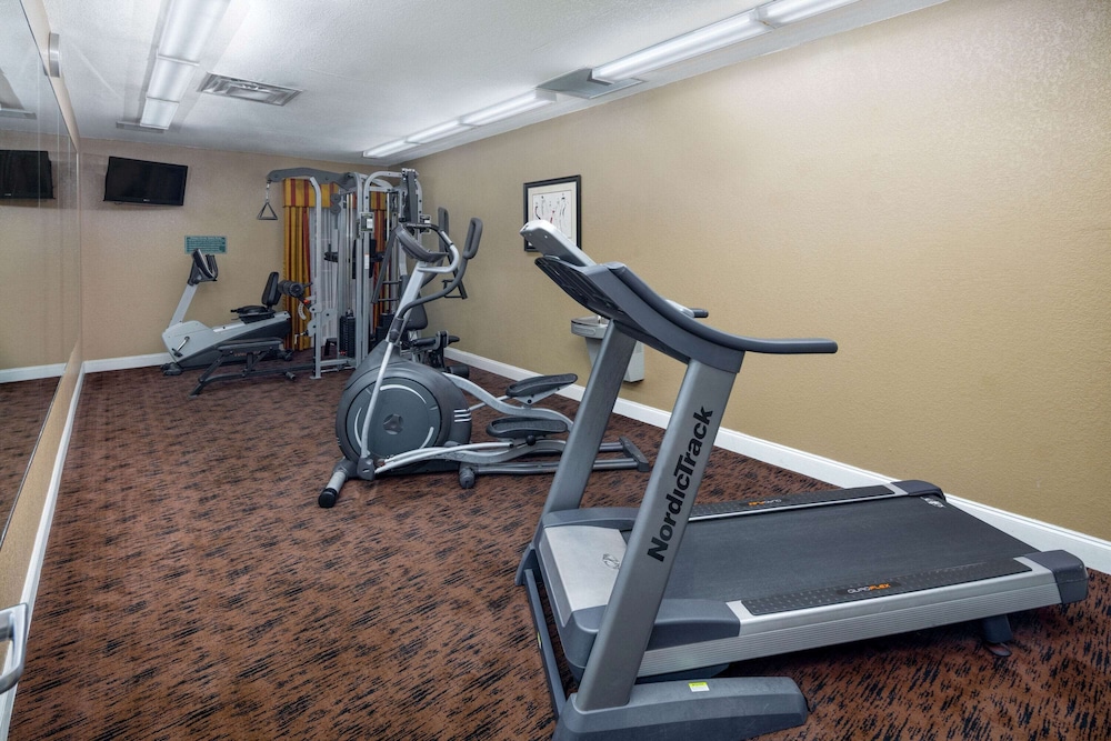 La Quinta Inn And Suites By Wyndham Macon West 20/42