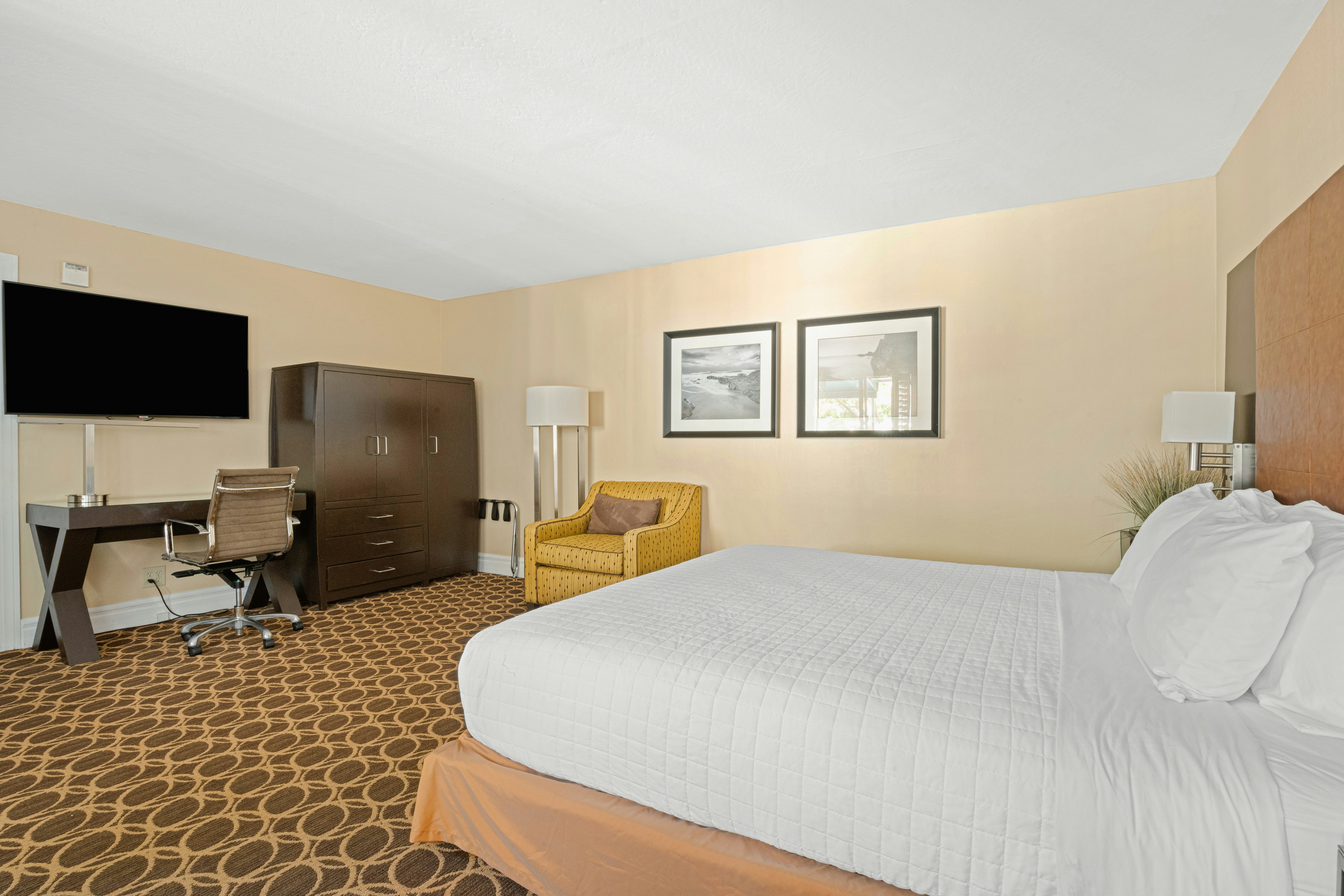 Marin Suites Hotel 32/81