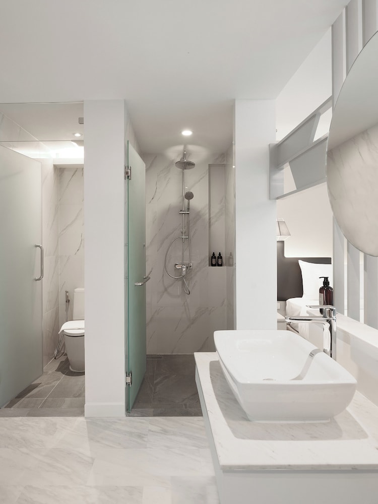 Livable Hotel Bangkok 55/61