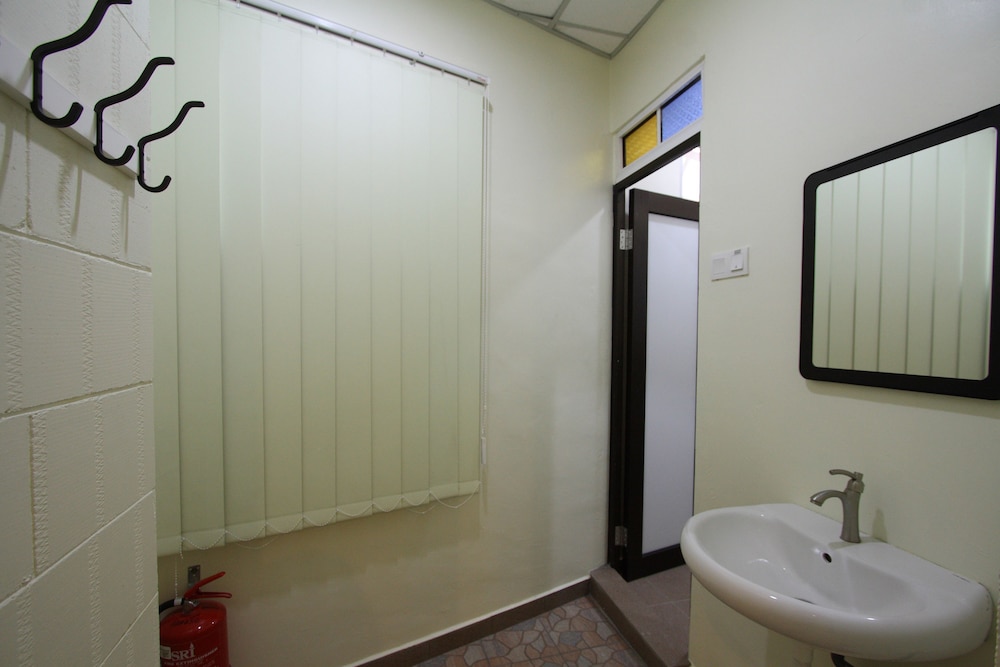 Shamrock Guest House Ii 26/31