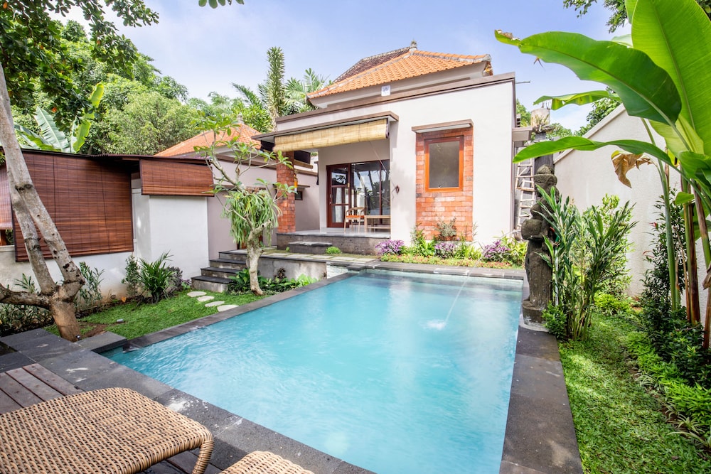 Sari Bamboo Villas 3/63