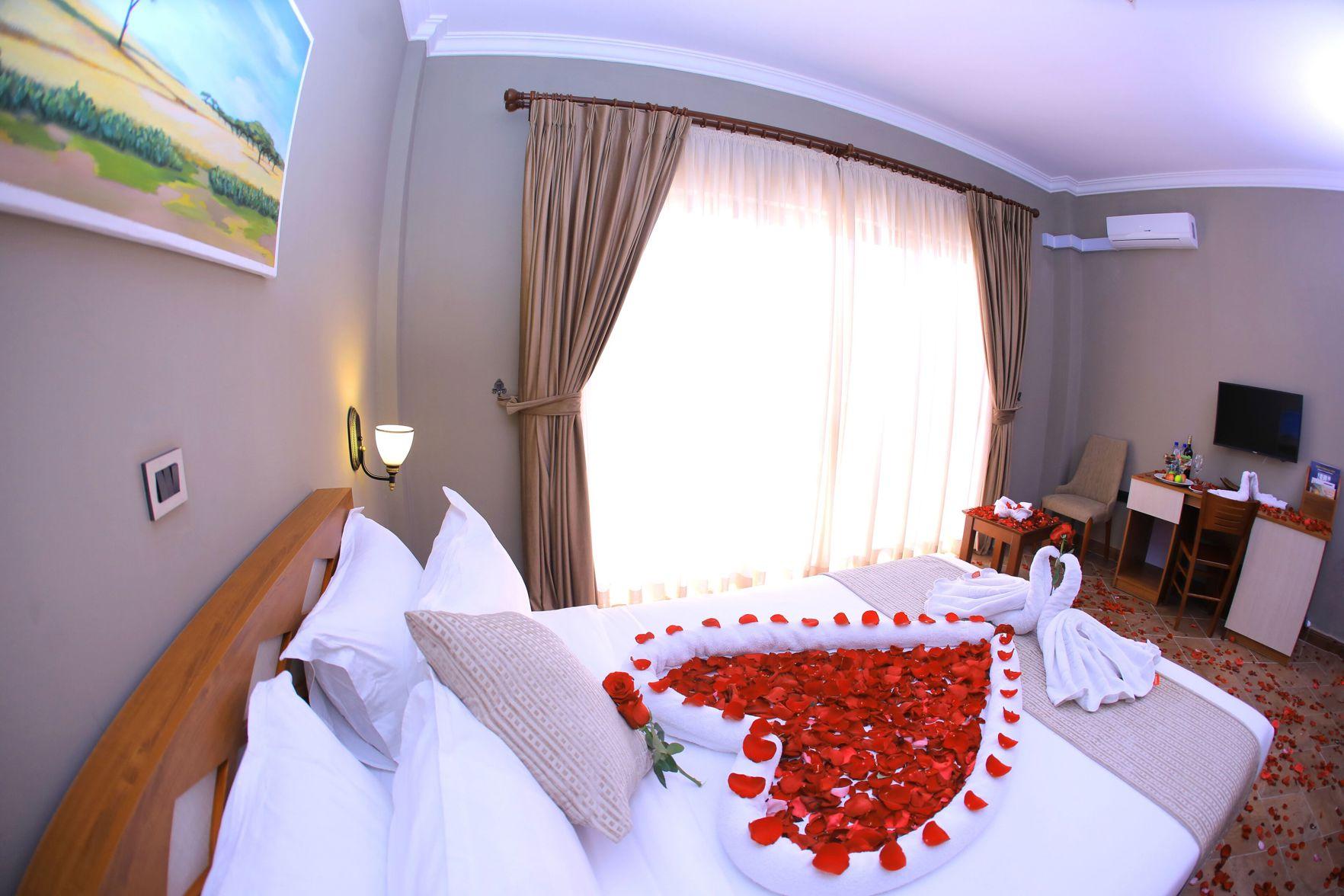 2 Bedrooms, Family, Double Bed