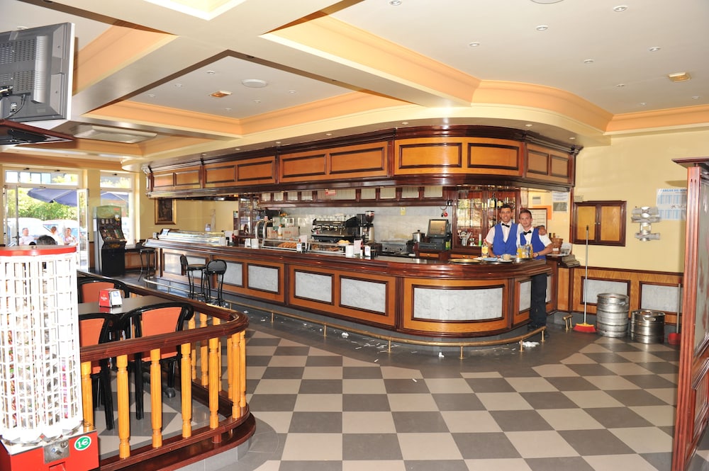 Hotel Alfar 9/36
