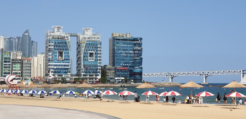 H Avenue Hotel Gwangali Beach 1/50