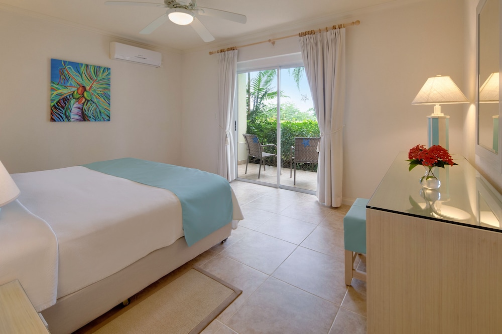 Beach View Hotel 9/50