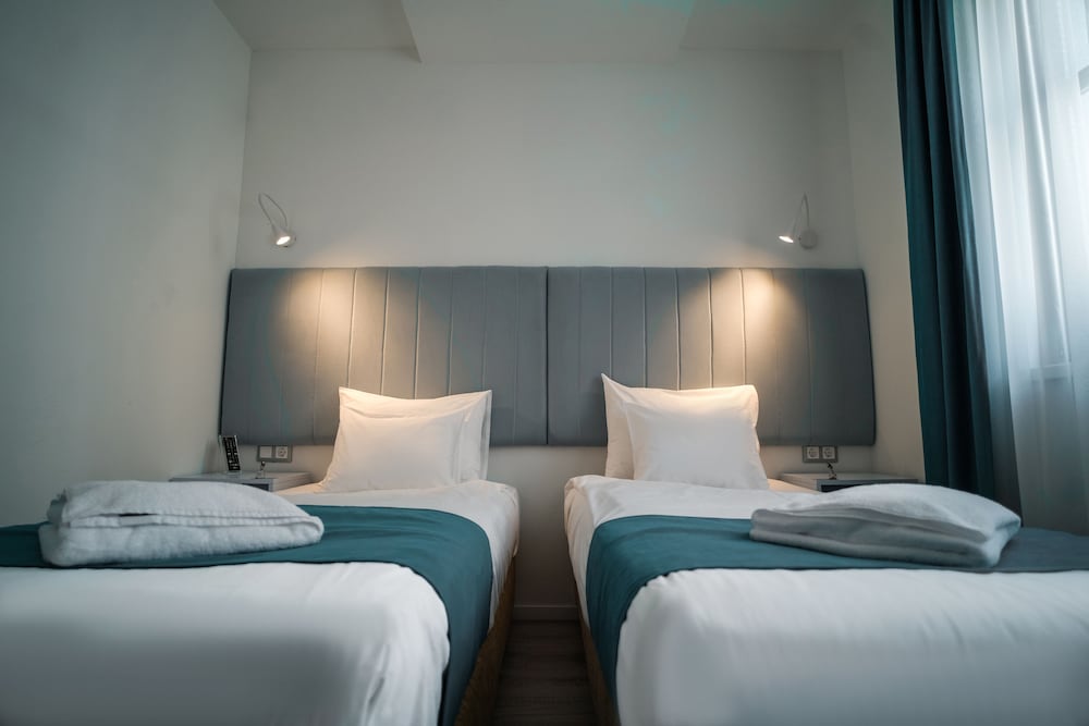 CIVITAS BOUTIQUE HOTEL 13/79
