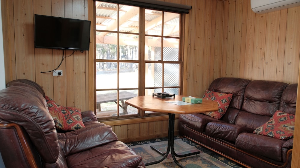 Carinya Village Jindabyne 30/50