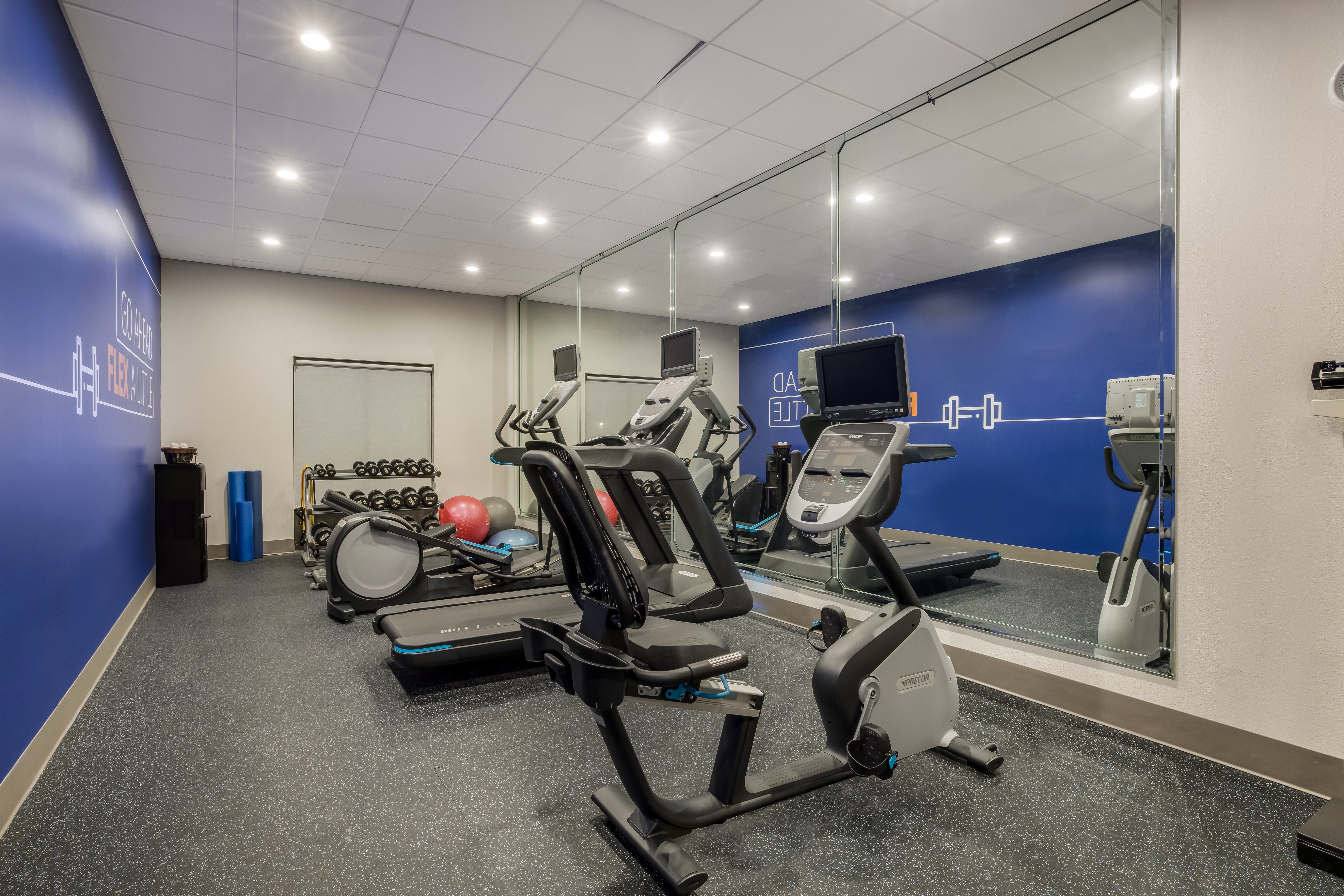 Holiday Inn Express Hotel And Suites Perry 24/48