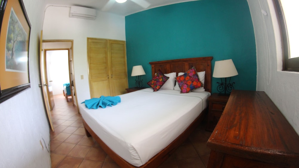 Hotel Casa Iguana Mismaloya 12/50