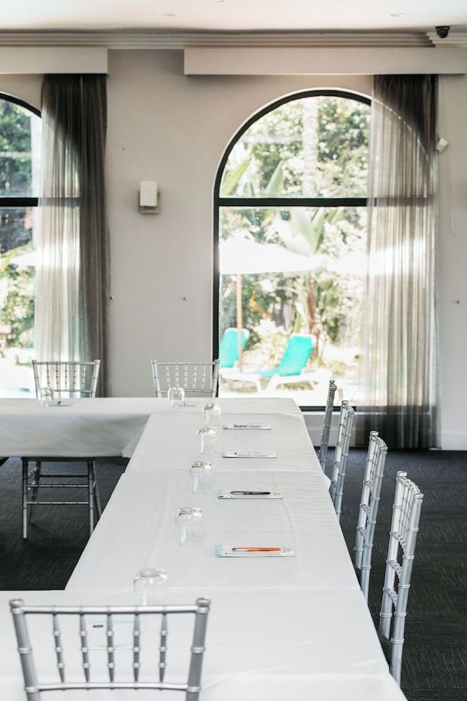 CHECKERS RESORT & CONFERENCE CENTRE 45/52