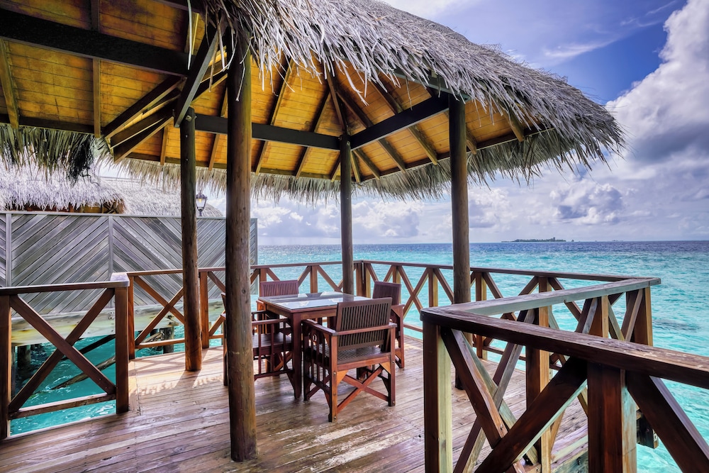 Fihalhohi Maldives 55/61