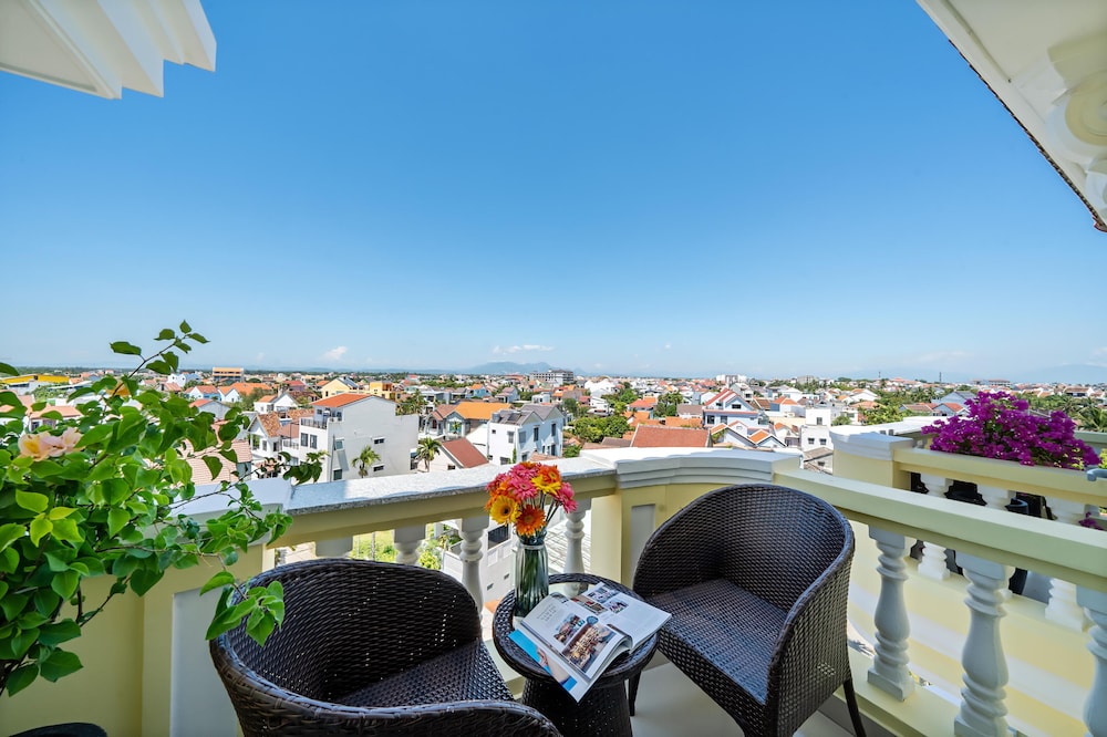 Le Pavillon Hoi An Luxury Resort Spa 59/61