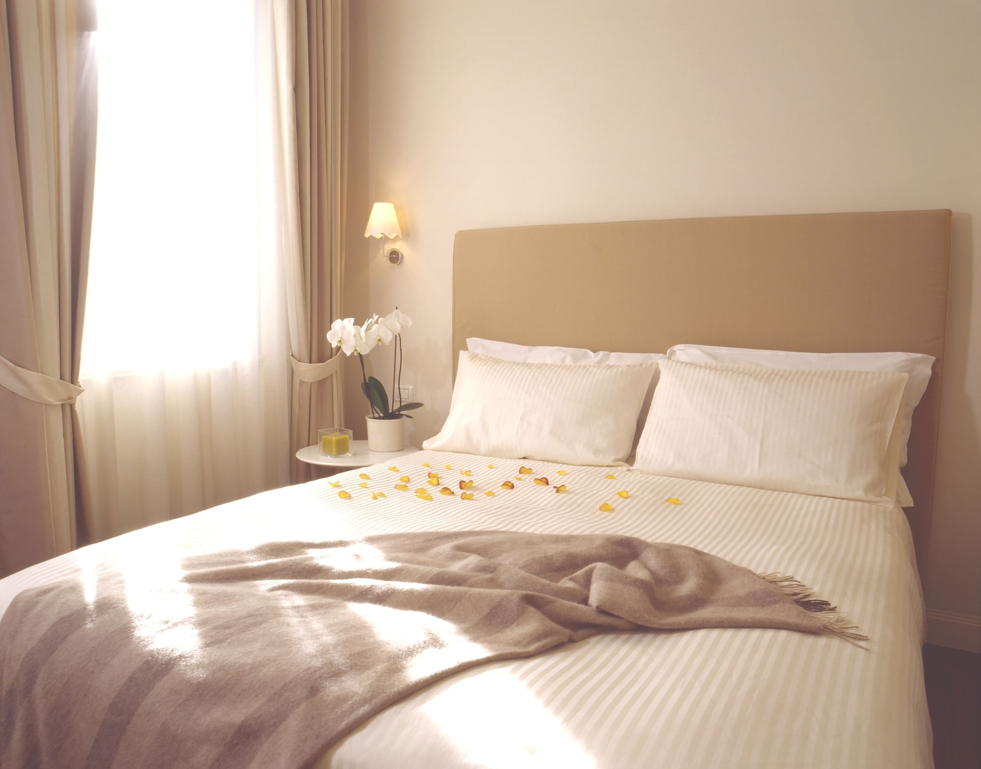 1 BEDROOM, DELUXE, SUITE, PRIVATE BATHROOM
