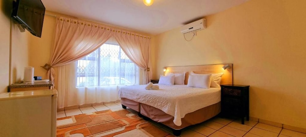 Asda Guesthouse 16/44