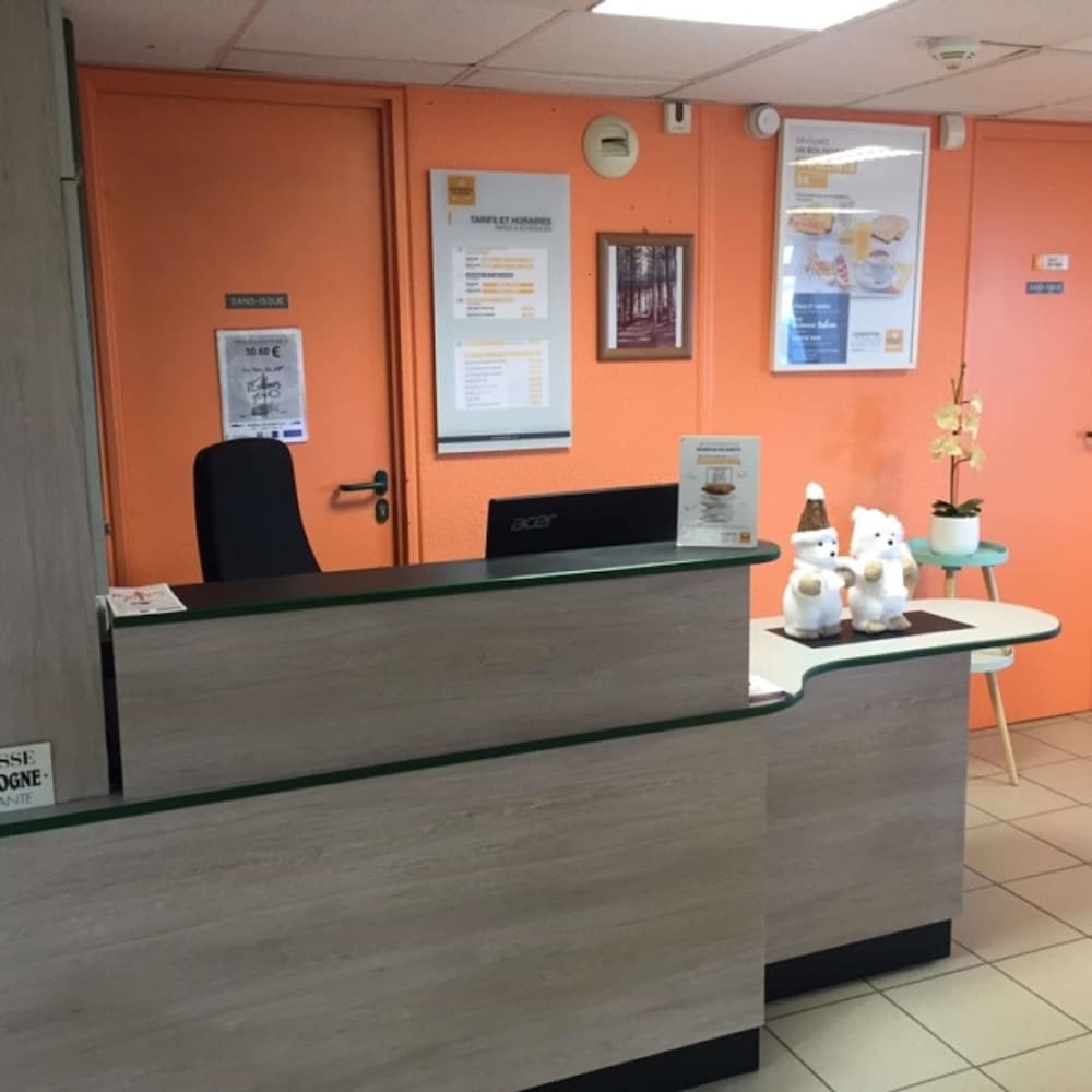 Premiere Classe Boulogne-Saint Martin Les Boulogne 5/25