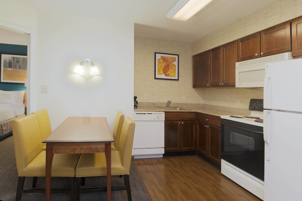 Residence Inn Mt Olive At International Trade Center 18/25