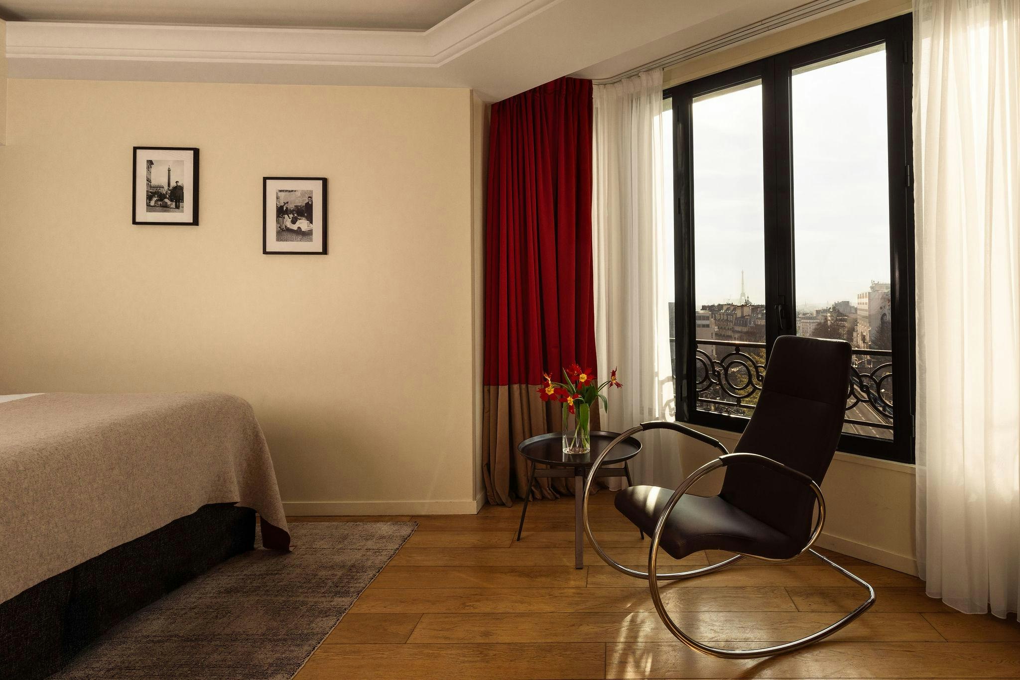 Terrass Hotel 48/75