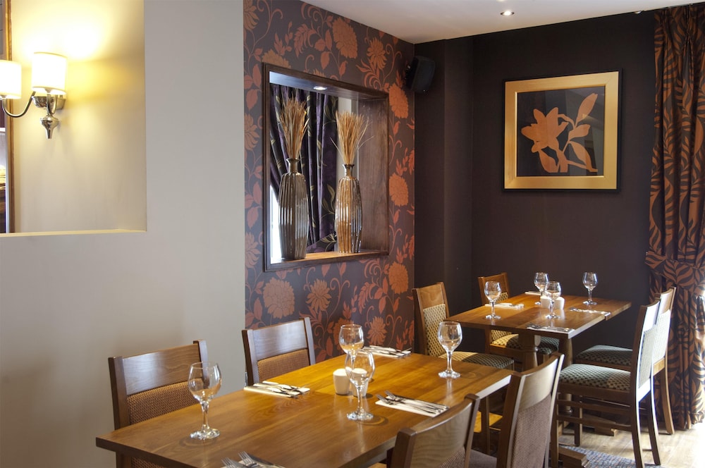 Premier Inn London Ealing 23/45
