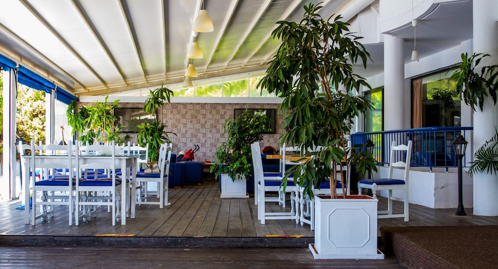 Mariandy Hotel 54/64
