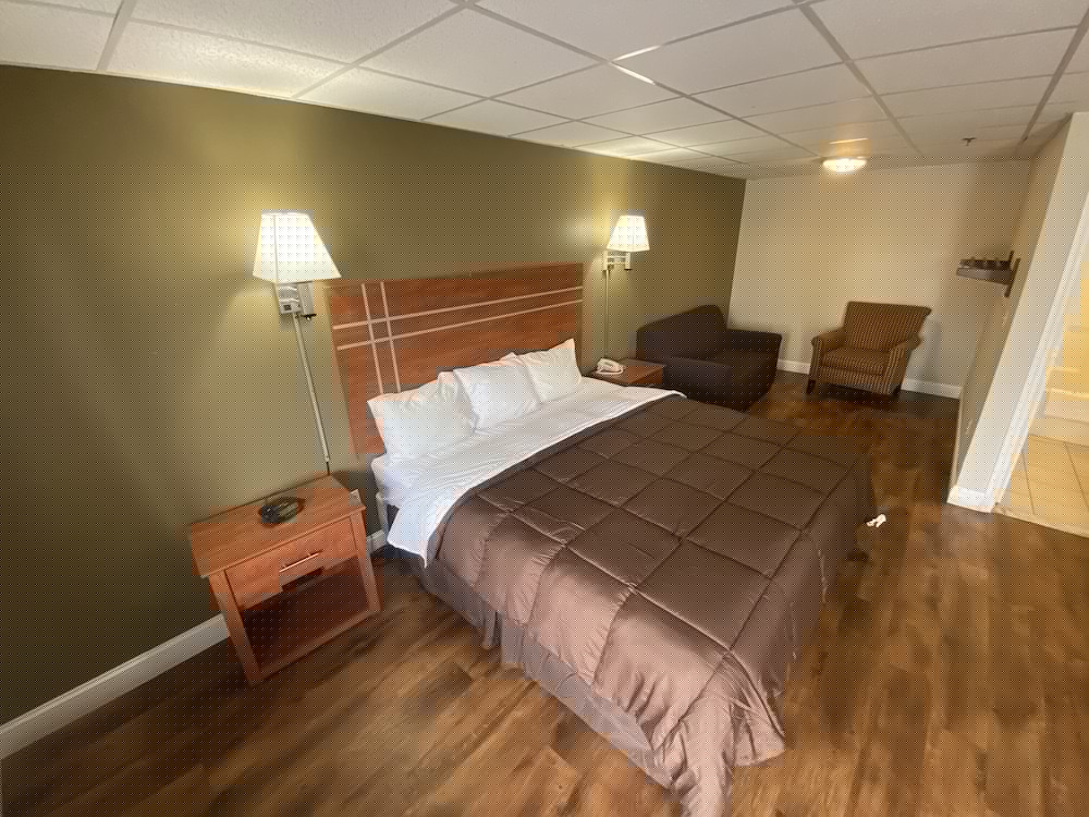 Rodeway Inn Swansea, MA 14/42