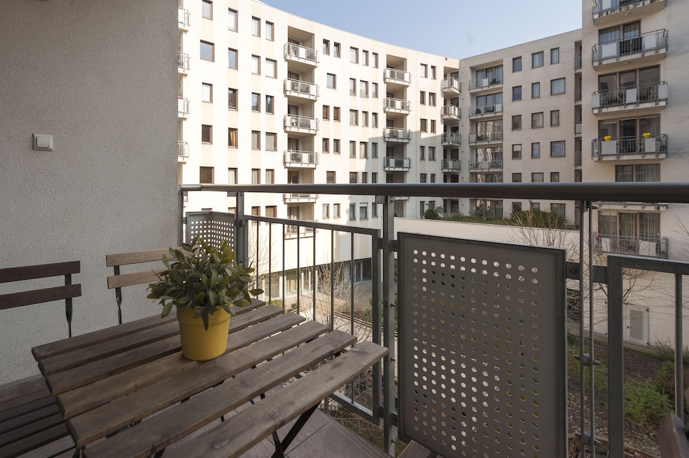 Central Passage Apartments photo4