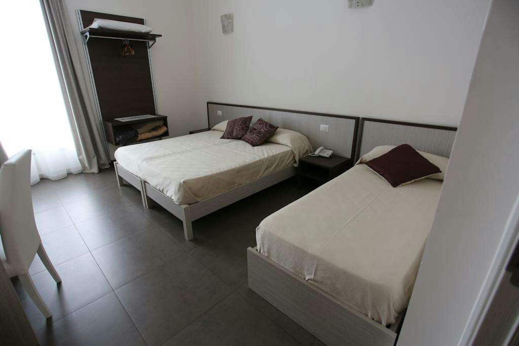 HOTEL EUBEA 23/79