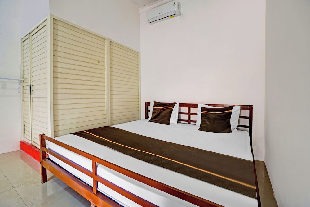 Hotel O near UNISLA formerly Homestay Bougenville 13/44