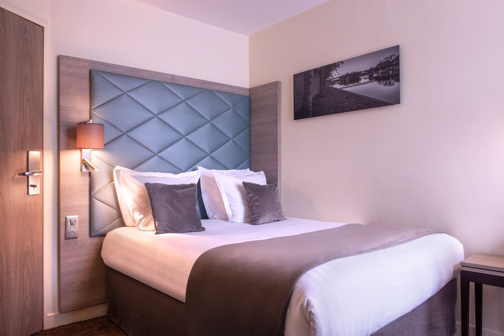 Hotel Aston 17/50