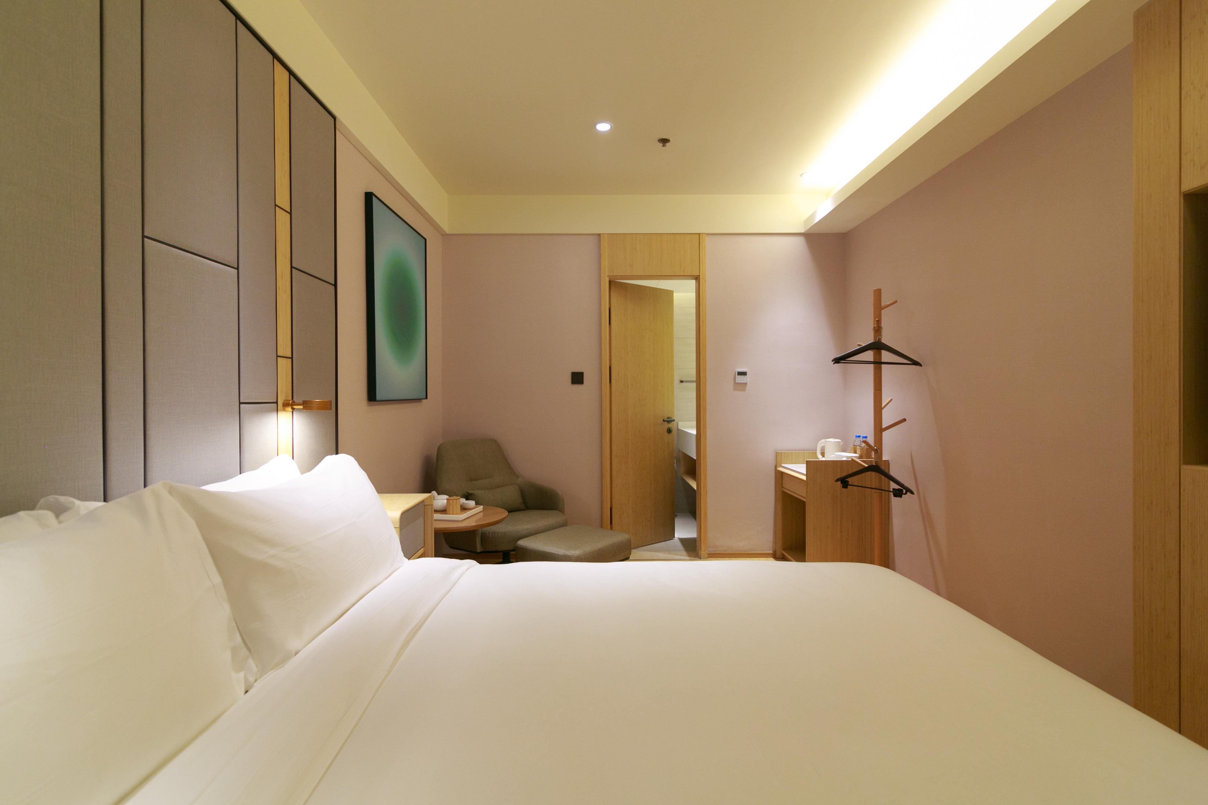 Ji Hotel (Shanghai Youyi Road) 7/19