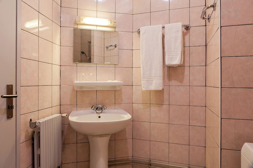 Hotel de la Comete 98/100