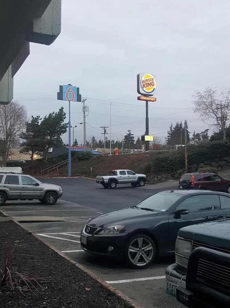 Motel6 Bremerton, WA 22/33
