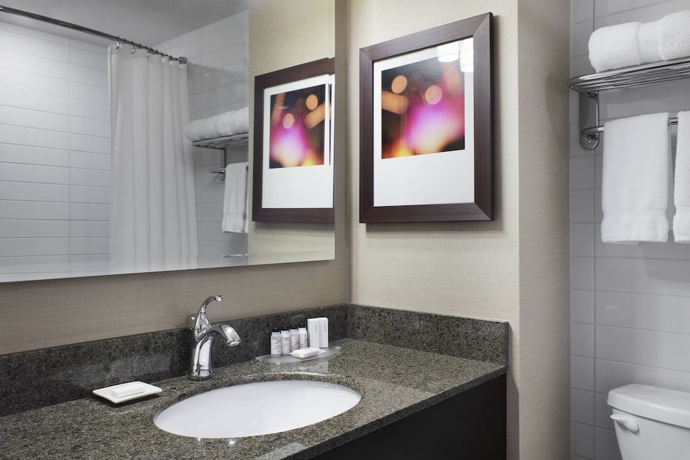 Delta Hotels By Marriott Beausejour 7/45