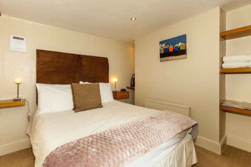 Brightonwave Bed And Breakfast 10/61