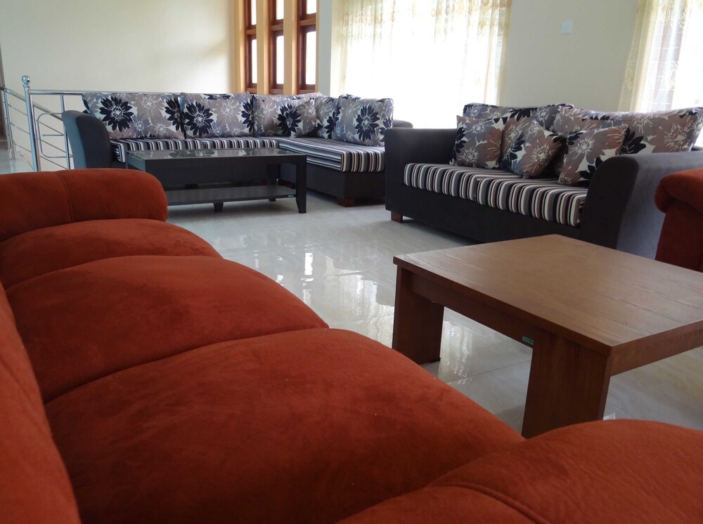 Dilray Villa 11/17