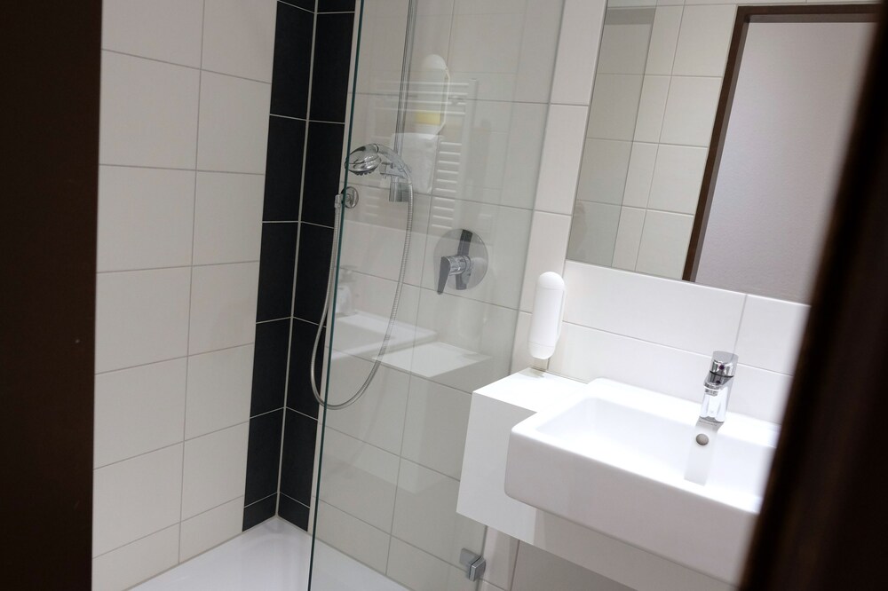 Romantica Hotel Blauer Hecht 7/57