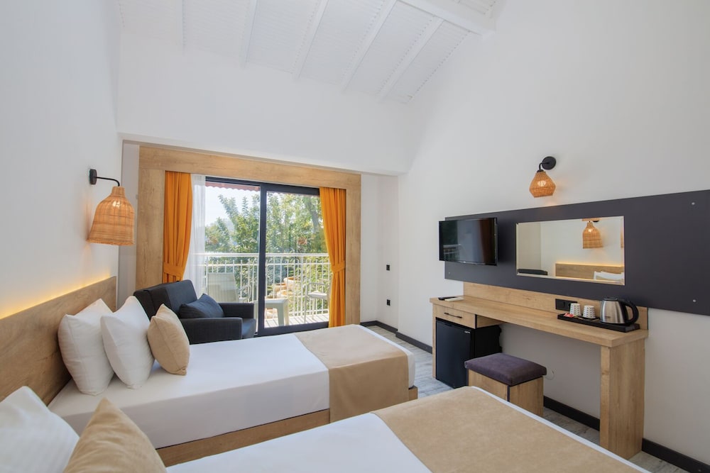 Meri Hotel Oludeniz 28/68